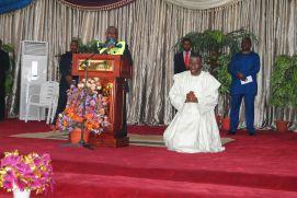 Pst Muoka praying  for the President Commander in Chief of the Armed Forces Federal Republic of Nigeria Goodluck Ebele Azikiwe 